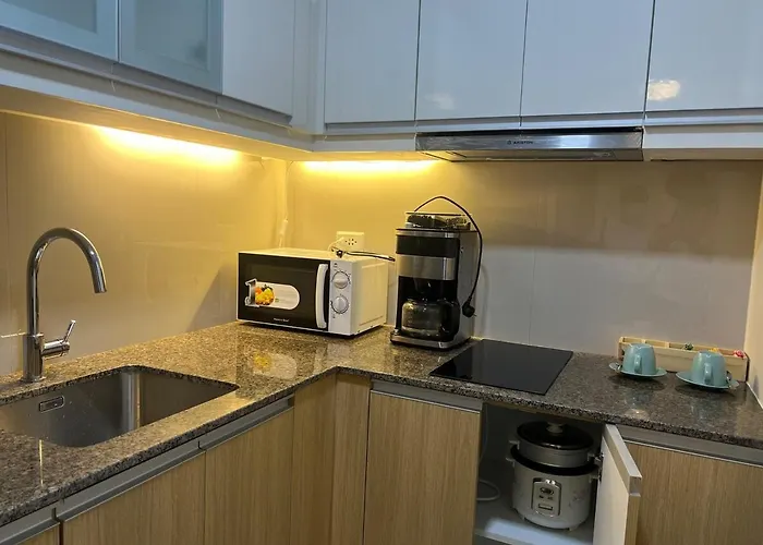 Okada Gentry Manor Balcony 1br Unobstructed Scenic View Apartment Manila